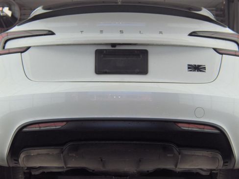 Used 2025 Tesla Model 3 Performance AWD/4WD image 6