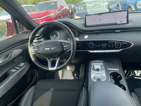 Used 2024 Genesis GV70 3.5T Sport AWD/4WD image 8