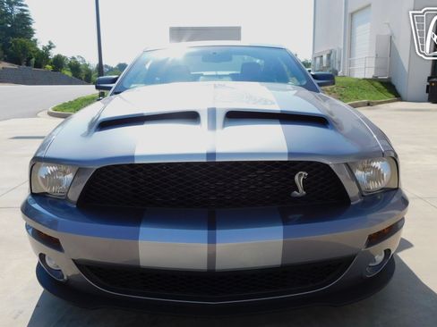 Used 2007 Ford Mustang Shelby GT500 RWD image 3