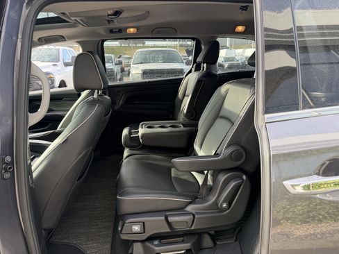 Used 2023 Honda Odyssey Elite image 28
