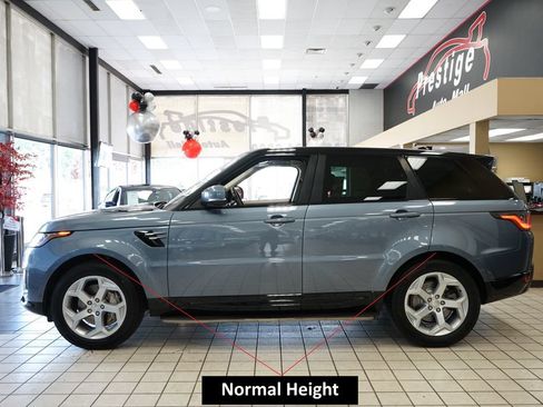 Used 2019 Land Rover Range Rover Sport HSE AWD/4WD image 4