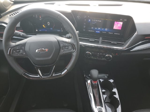 Certified 2026 Chevrolet Trax RS w/ Driver Confidence Package FWD image 11