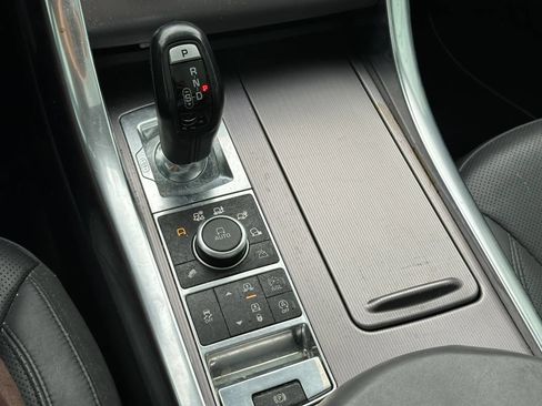 Used 2014 Land Rover Range Rover Sport HSE AWD/4WD image 27
