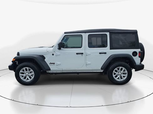 Used 2023 Jeep Wrangler Unlimited Sport AWD/4WD image 10