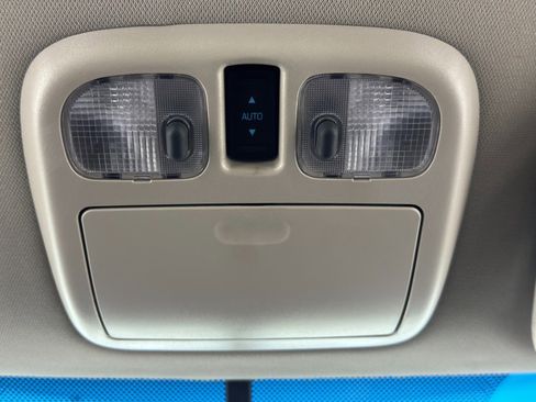 Used 2012 Ford Fusion SEL image 26