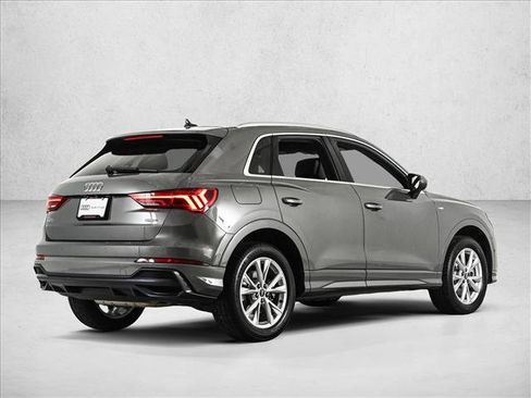 Used 2021 Audi Q3 2.0T Premium Plus w/ Premium Plus Package AWD/4WD image 5
