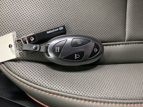 New 2025 Hyundai Santa Cruz Limited image 29