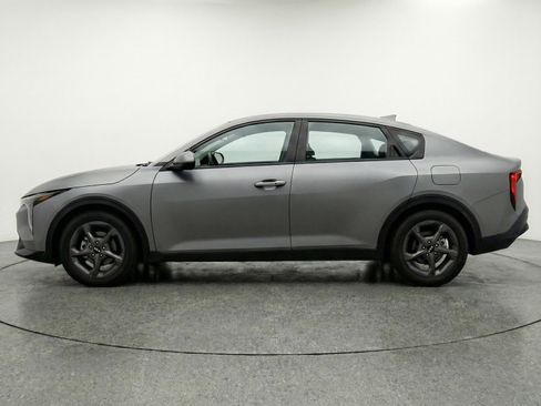 Used 2025 Kia K4 FWD image 5