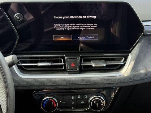 Used 2025 Chevrolet TrailBlazer LT image 18