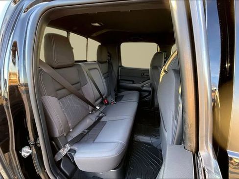 New 2026 Nissan Frontier SV w/ SV Convenience Package AWD/4WD image 9