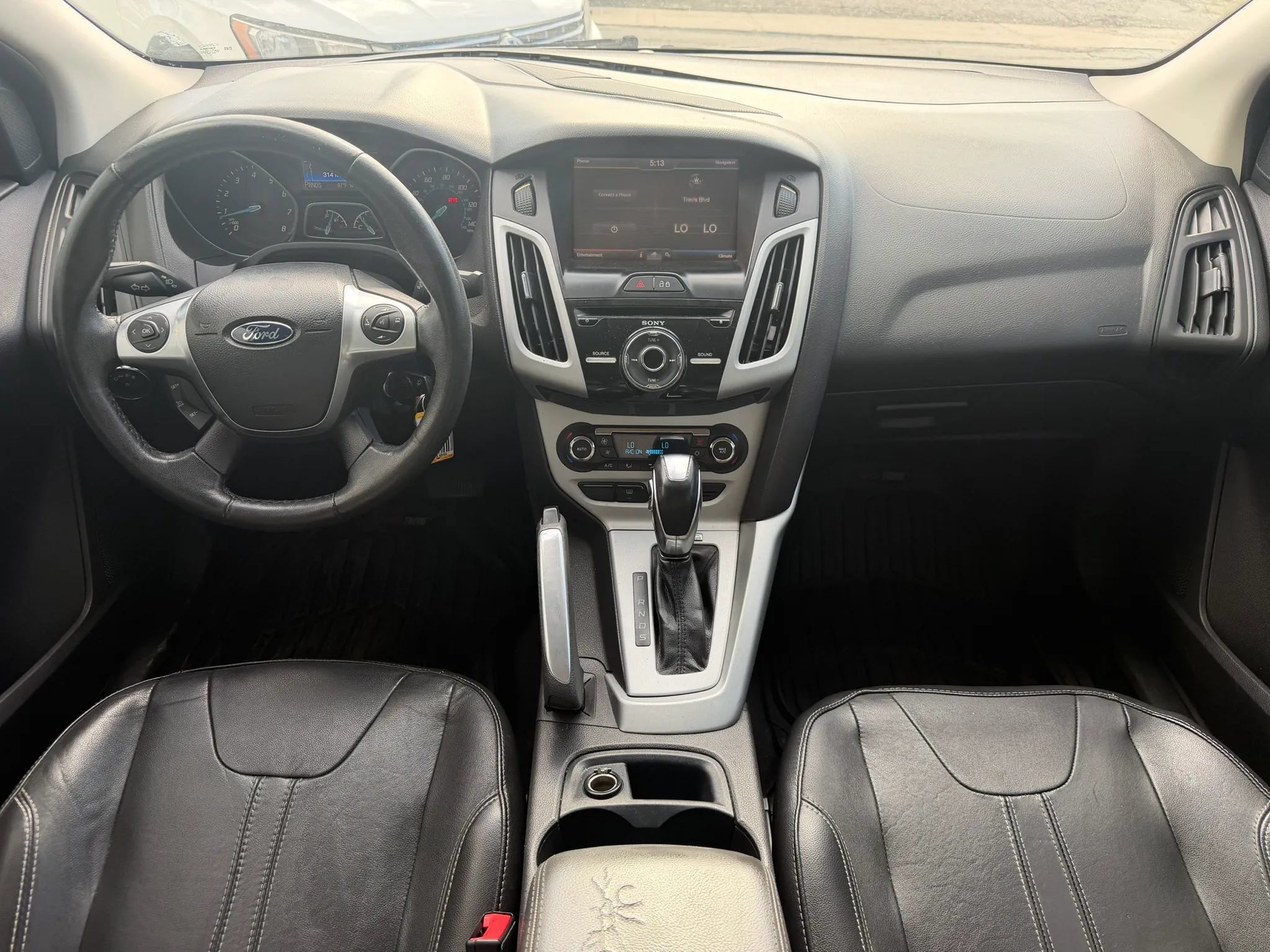 Used 2014 Ford Focus SE w/ Equipment Group 201A FWD image 7