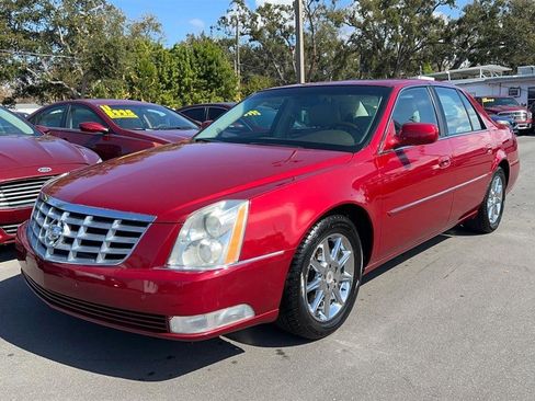 Used 2011 Cadillac DTS Luxury image 9