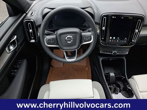 New 2026 Volvo EX40 Plus w/ Climate Package image 7