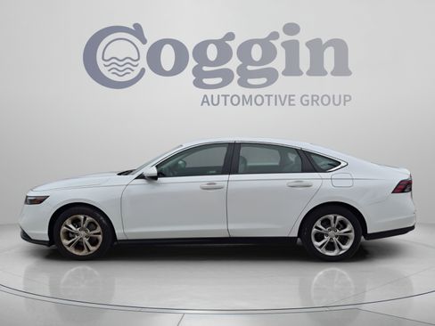 Certified 2025 Honda Accord LX image 3