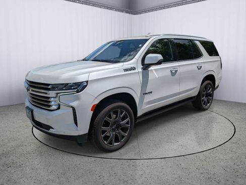 Used 2024 Chevrolet Tahoe High Country AWD/4WD image 7