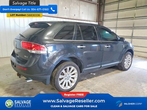 Used 2013 Lincoln MKX FWD image 4