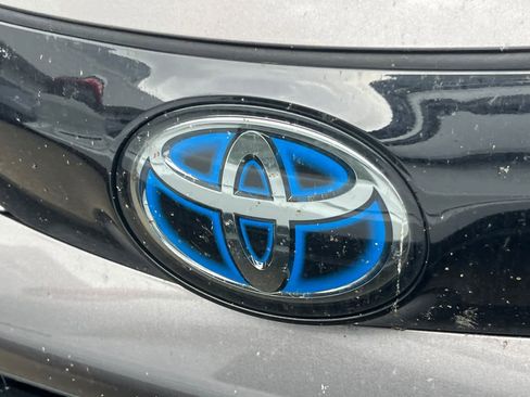 Used 2023 Toyota Sienna Limited AWD/4WD image 13