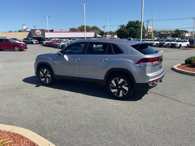 Used 2026 Volkswagen Atlas Cross Sport SE AWD/4WD image 4