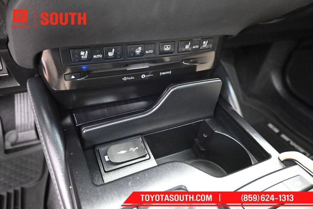 Used 2020 Lexus ES 350 w/ Accessory Package FWD image 19