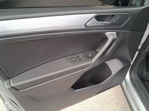 Used 2024 Volkswagen Tiguan S FWD image 15