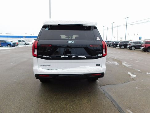 New 2025 Ford Expedition Platinum w/ Stealth Performance Package image 4