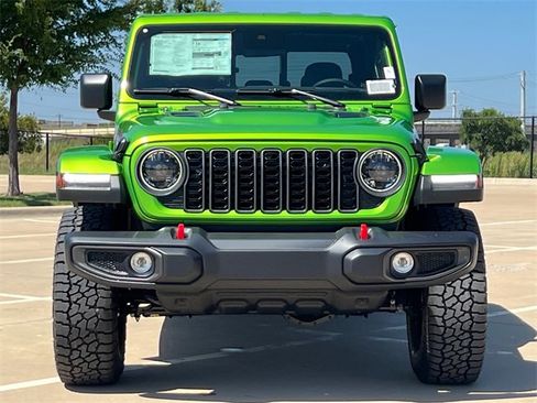 New 2025 Jeep Gladiator Rubicon w/ Convenience Group image 2