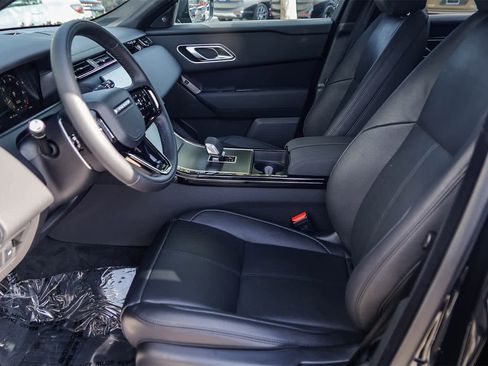 New 2026 Land Rover Range Rover Velar Dynamic SE image 11