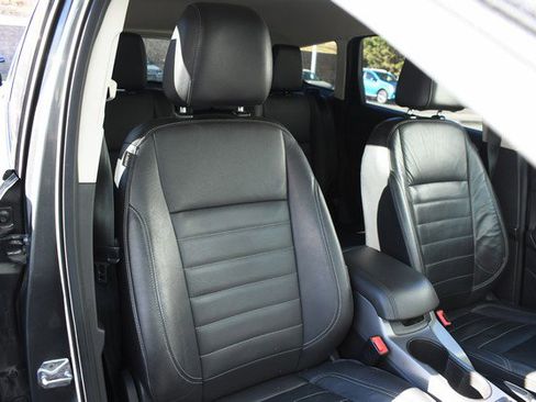 Used 2016 Ford Escape SE image 26