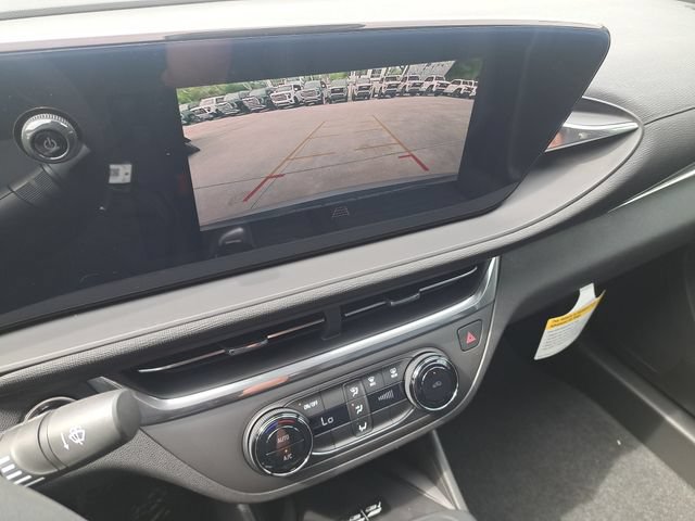New 2026 Buick Envista Preferred w/ Convenience II Package FWD image 11