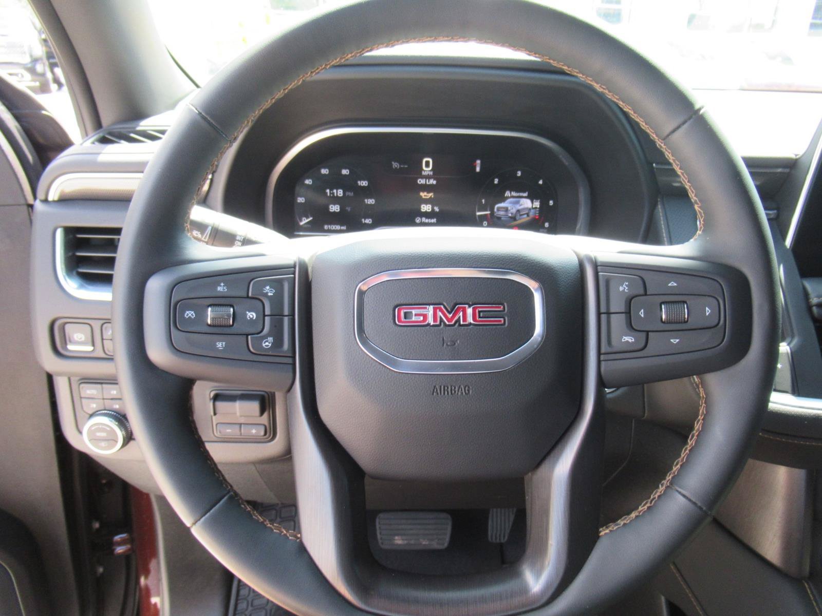 Used 2023 GMC Yukon AT4 w/ AT4 Premium Plus Package AWD/4WD image 22