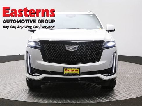Used 2022 Cadillac Escalade ESV Sport w/ Touring Package image 2