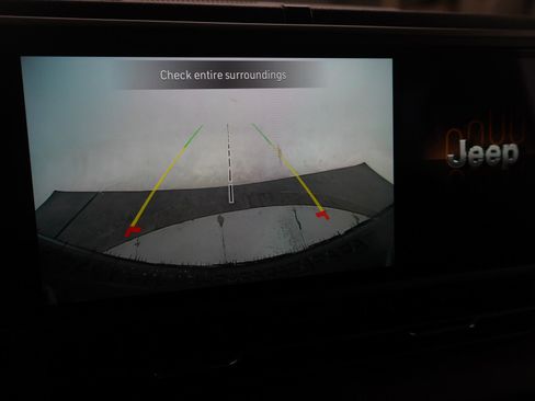 Used 2024 Jeep Wrangler Willys image 29