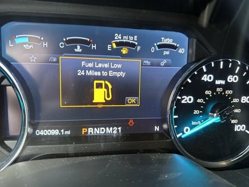 Used 2019 Ford F250 Platinum w/ Platinum Ultimate Package image 9