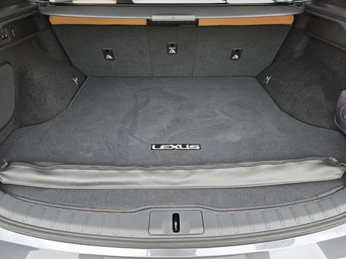 Used 2025 Lexus RX 350 Premium w/ Accessory Package (Z1) FWD image 30