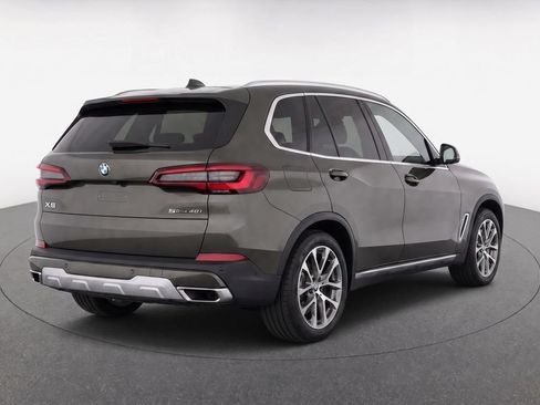 Used 2023 BMW X5 sDrive40i w/ Climate Comfort Package RWD image 3