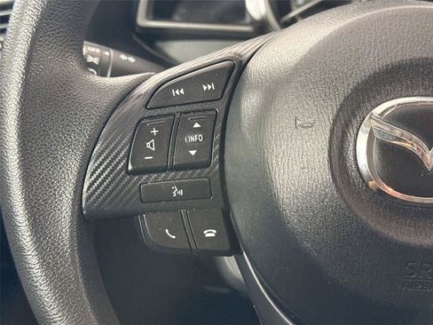 Used 2015 MAZDA MAZDA3 i Sport FWD image 16