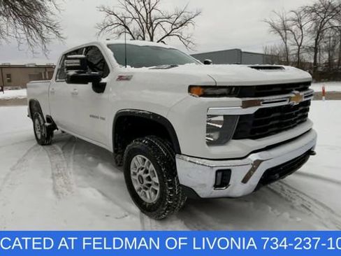 Used 2024 Chevrolet Silverado 2500 LT w/ All Star Edition image 2