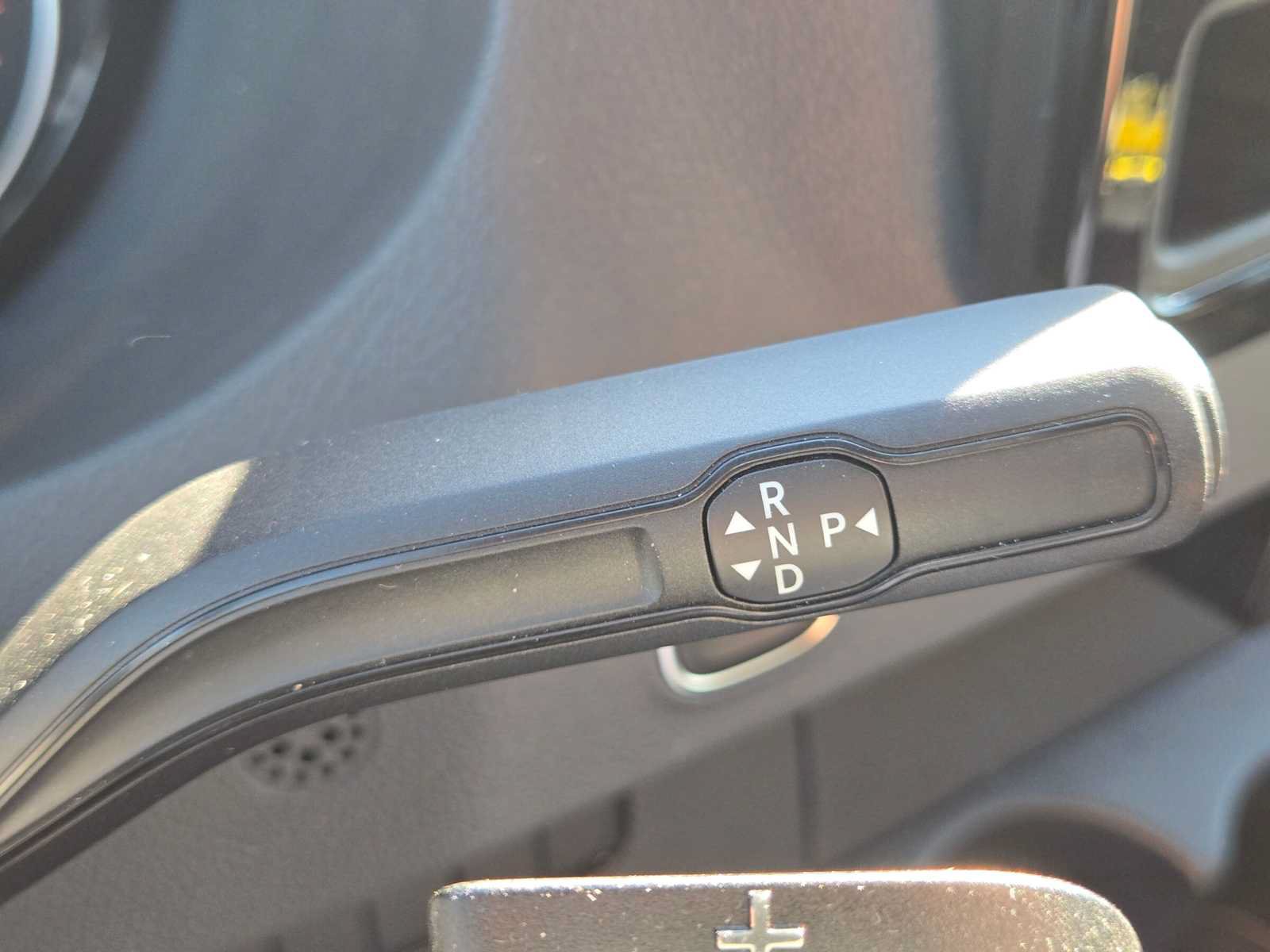 Used 2025 Mercedes-Benz Sprinter 2500 image 33