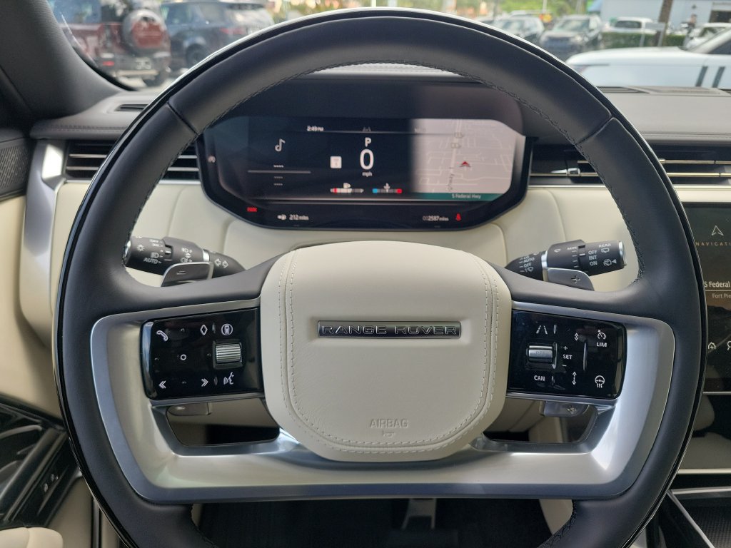 New 2026 Land Rover Range Rover Autobiography AWD/4WD image 29