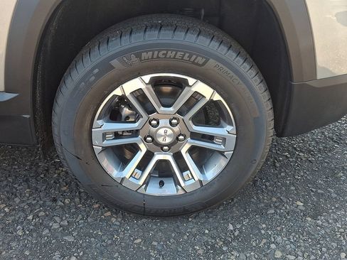 New 2027 GMC Terrain Elevation FWD image 5