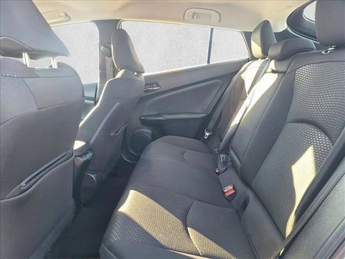 Certified 2019 Toyota Prius LE image 15