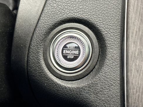 Used 2019 Mercedes-Benz C 300 C300 AWD NAV image 22