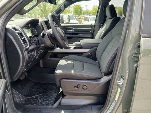 New 2026 RAM 1500 Big Horn AWD/4WD image 13