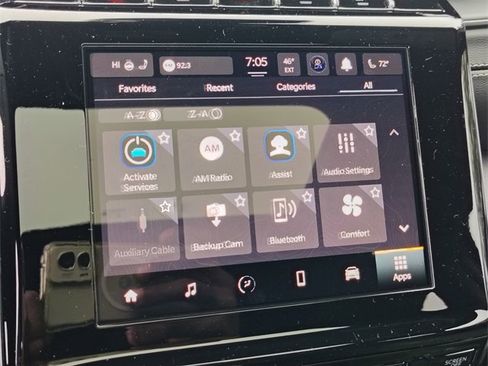 New 2025 Jeep Grand Cherokee Altitude image 23