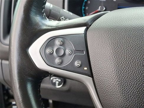 Used 2019 Chevrolet Colorado ZR2 image 17
