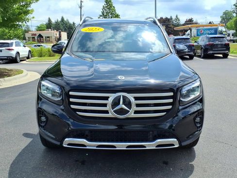 Certified 2025 Mercedes-Benz GLB 250 4MATIC image 9
