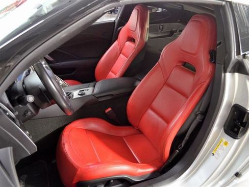 Used 2018 Chevrolet Corvette Stingray Coupe w/ Battery Protection Package image 11