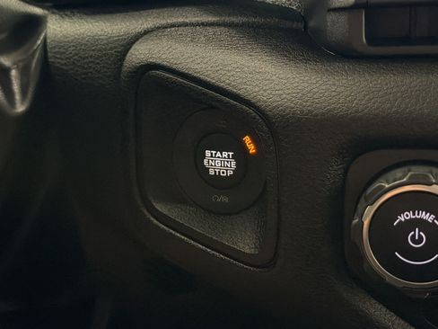 Used 2024 Jeep Wrangler Unlimited Sport AWD/4WD image 16