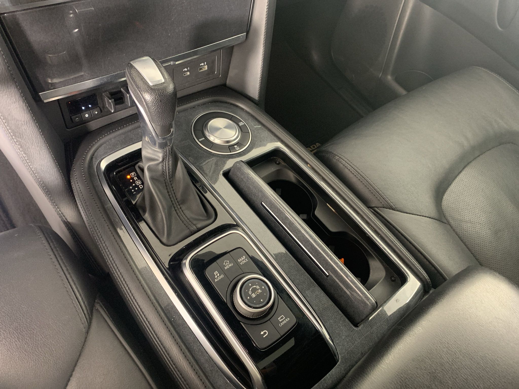 Used 2022 Nissan Armada SL w/ Midnight Edition Package RWD image 22