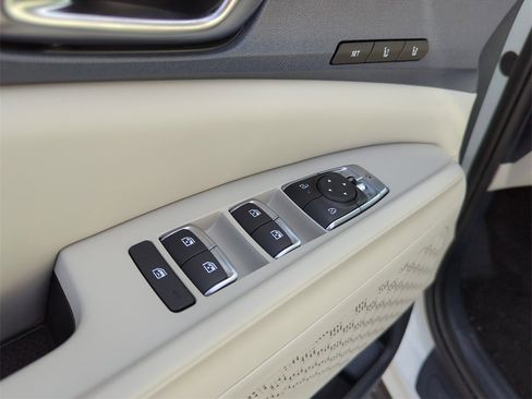 New 2026 Kia Carnival EX image 23